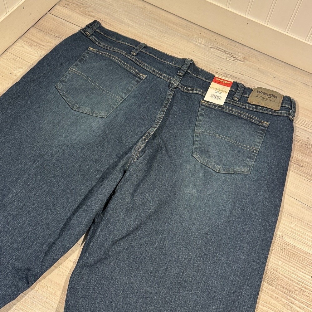 Wrangler Authentics Jeans‎ Relaxed Fit Denim Pants Classic Blue Mens 42x32 NWT